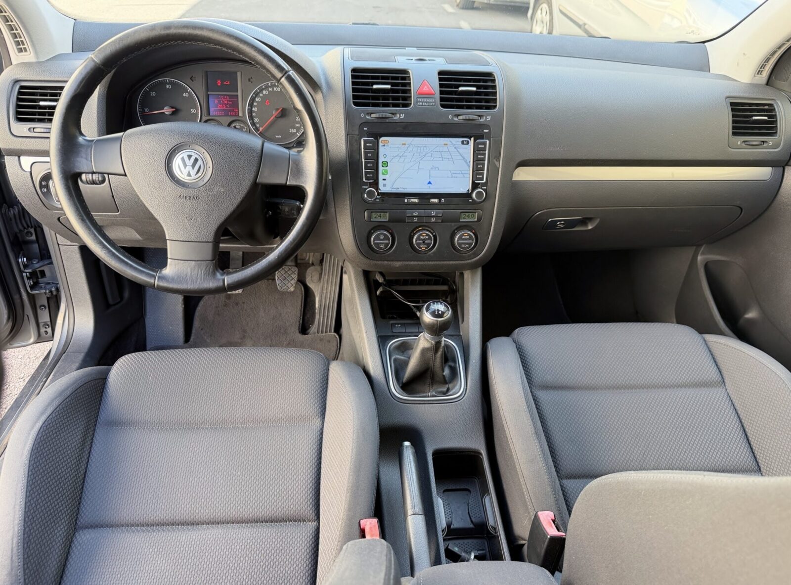 VOLKSWAGEN GOLF V 1.9 TDI 