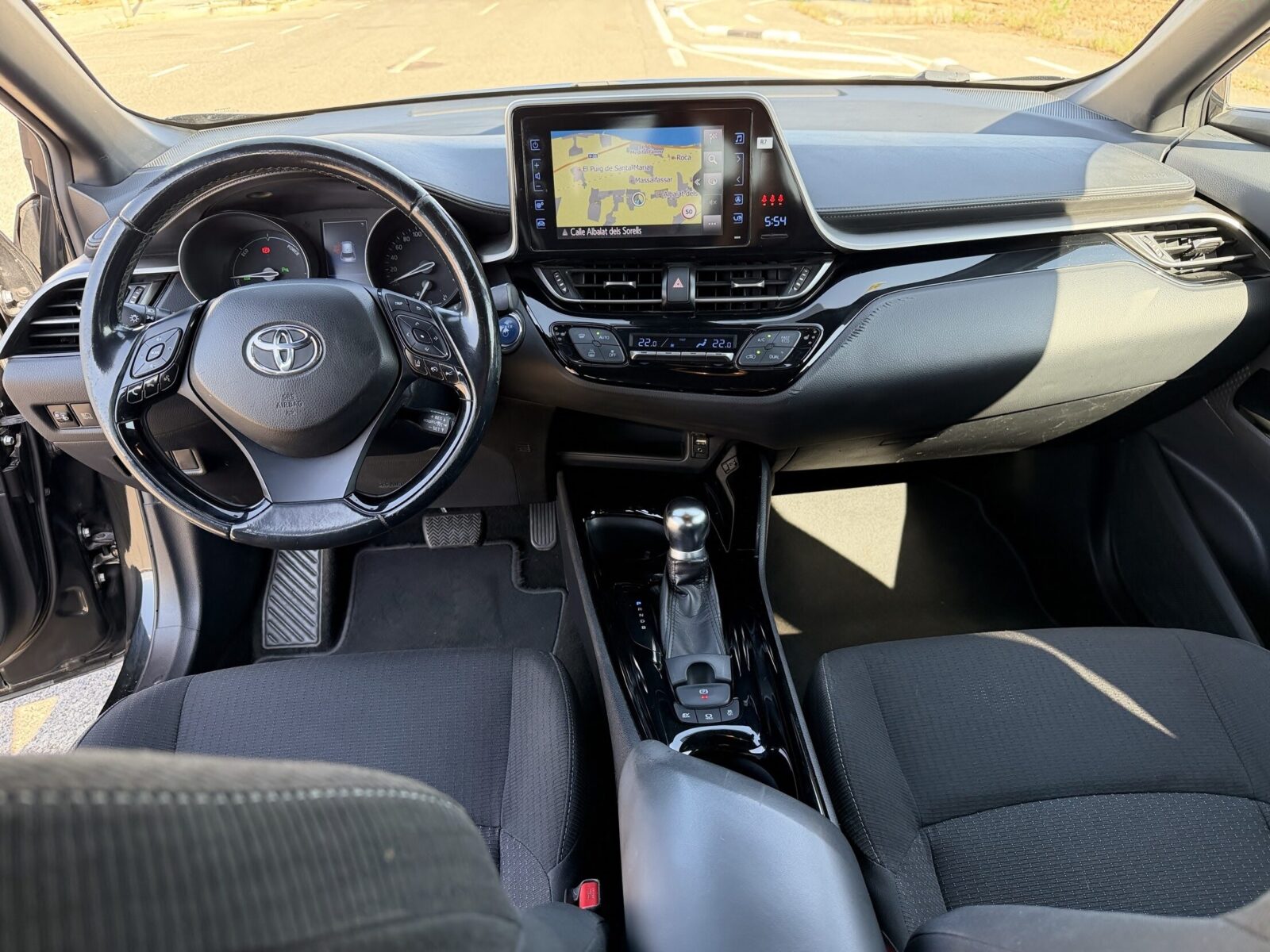 TOYOTA C-HR 1.8 HIBRIDO