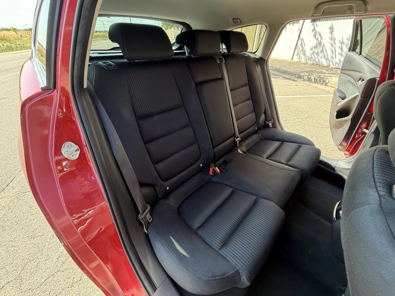 MAZDA MAZDA 6 VAGON LUXURY 2.2 D