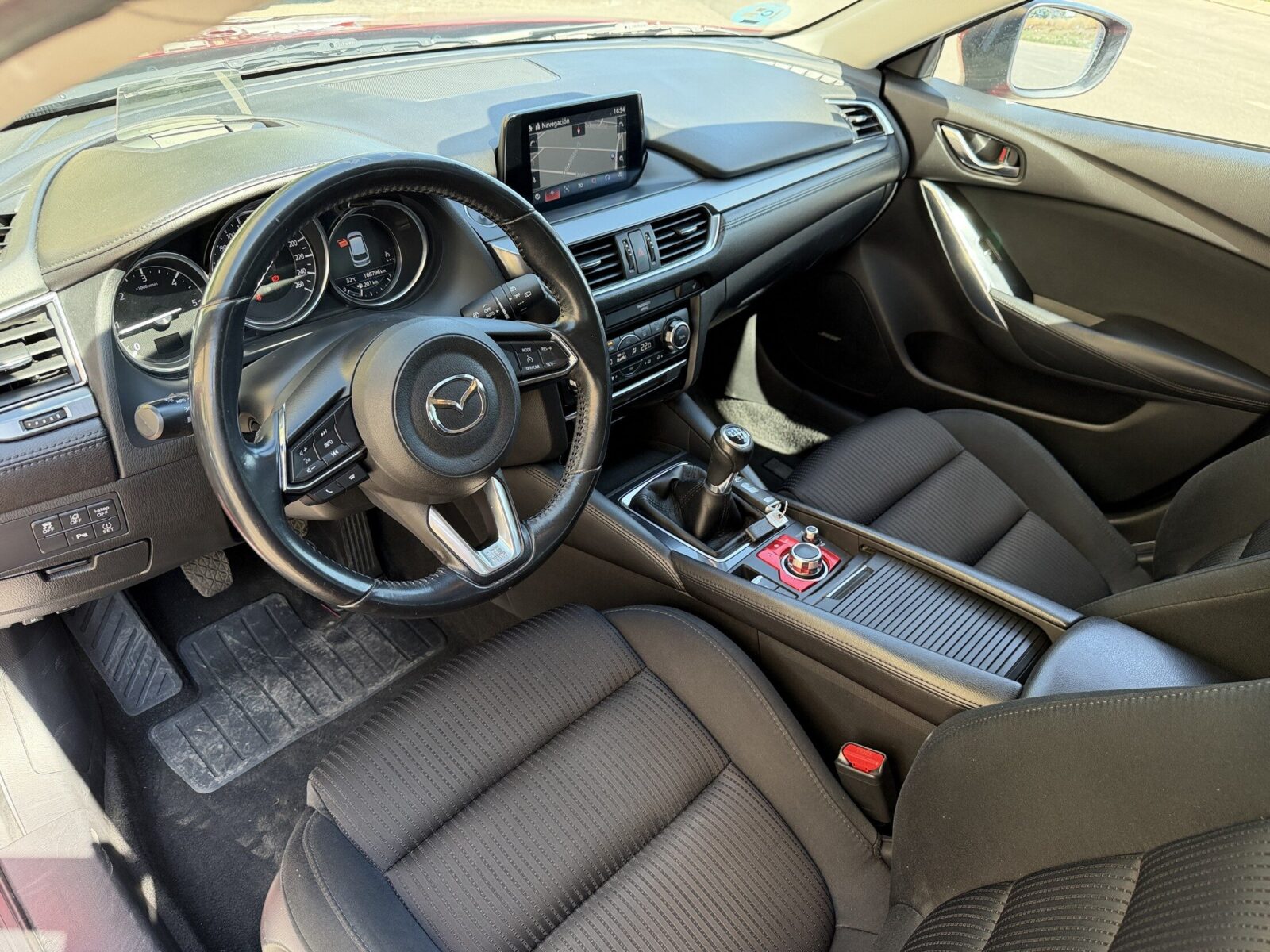 MAZDA MAZDA 6 VAGON LUXURY 2.2 D