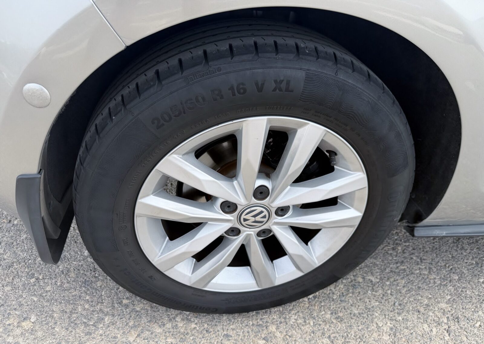 VOLKSWAGEN GOLF 7 1.6 TDI 