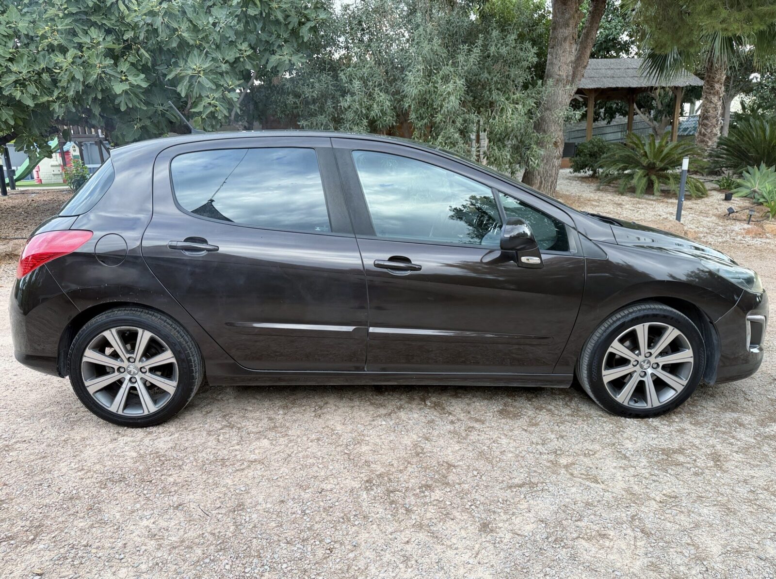 PEUGEOT 308 PREMIUM 