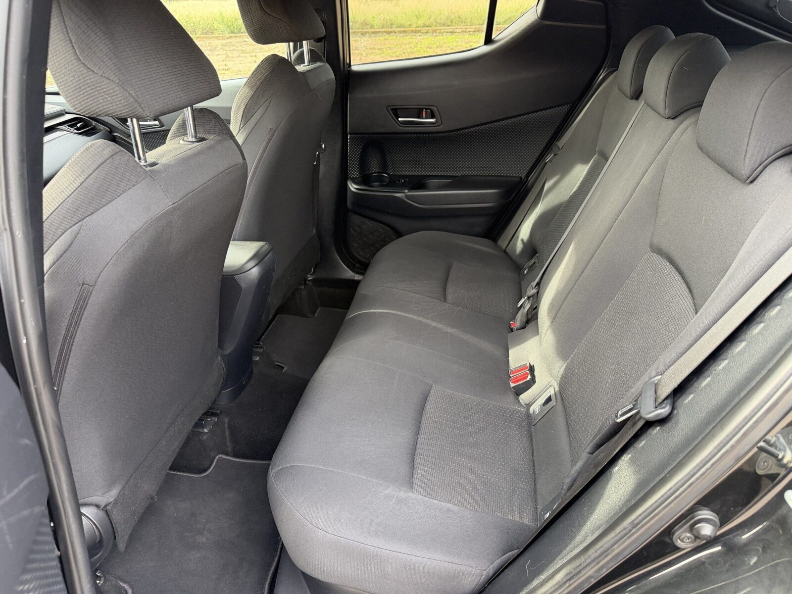 TOYOTA C-HR 1.8 HIBRIDO