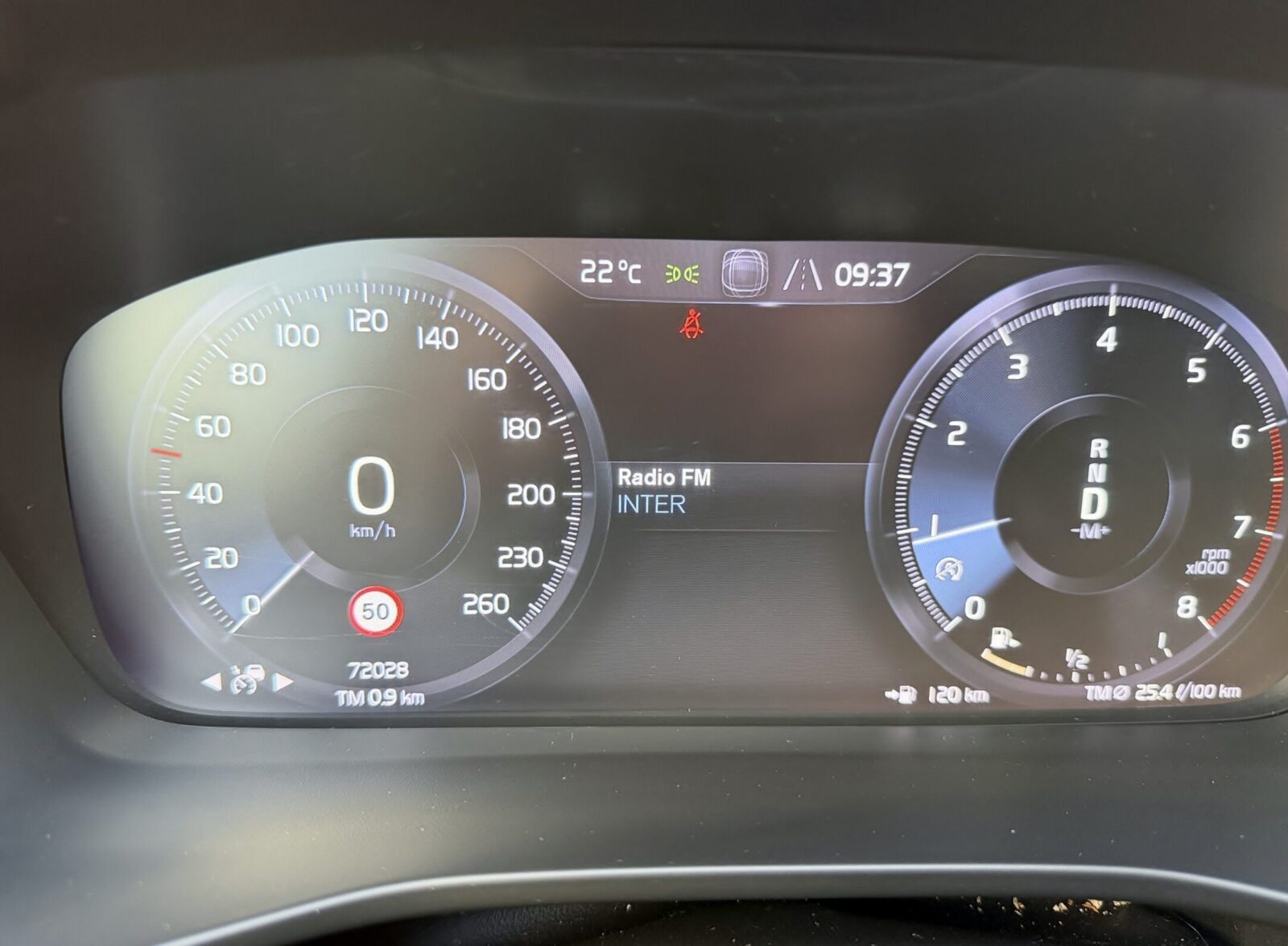 VOLVO Xc40 RDESING 2.0 T5 PREMIUN EDITION 