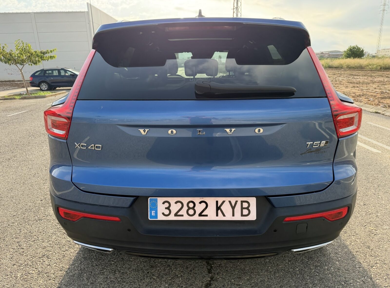VOLVO Xc40 RDESING 2.0 T5 PREMIUN EDITION 