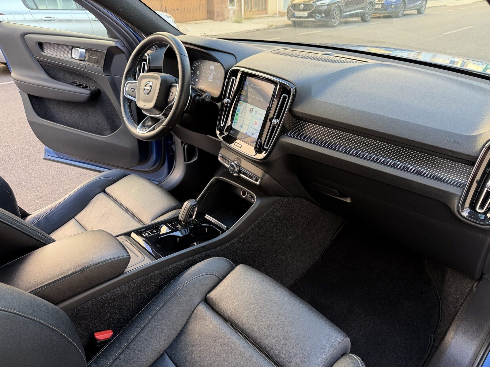 VOLVO Xc40 RDESING 2.0 T5 PREMIUN EDITION 