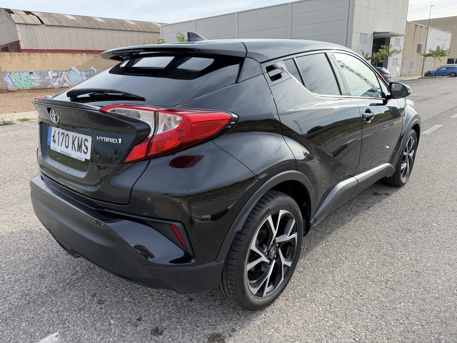 TOYOTA C-HR 1.8 HIBRIDO