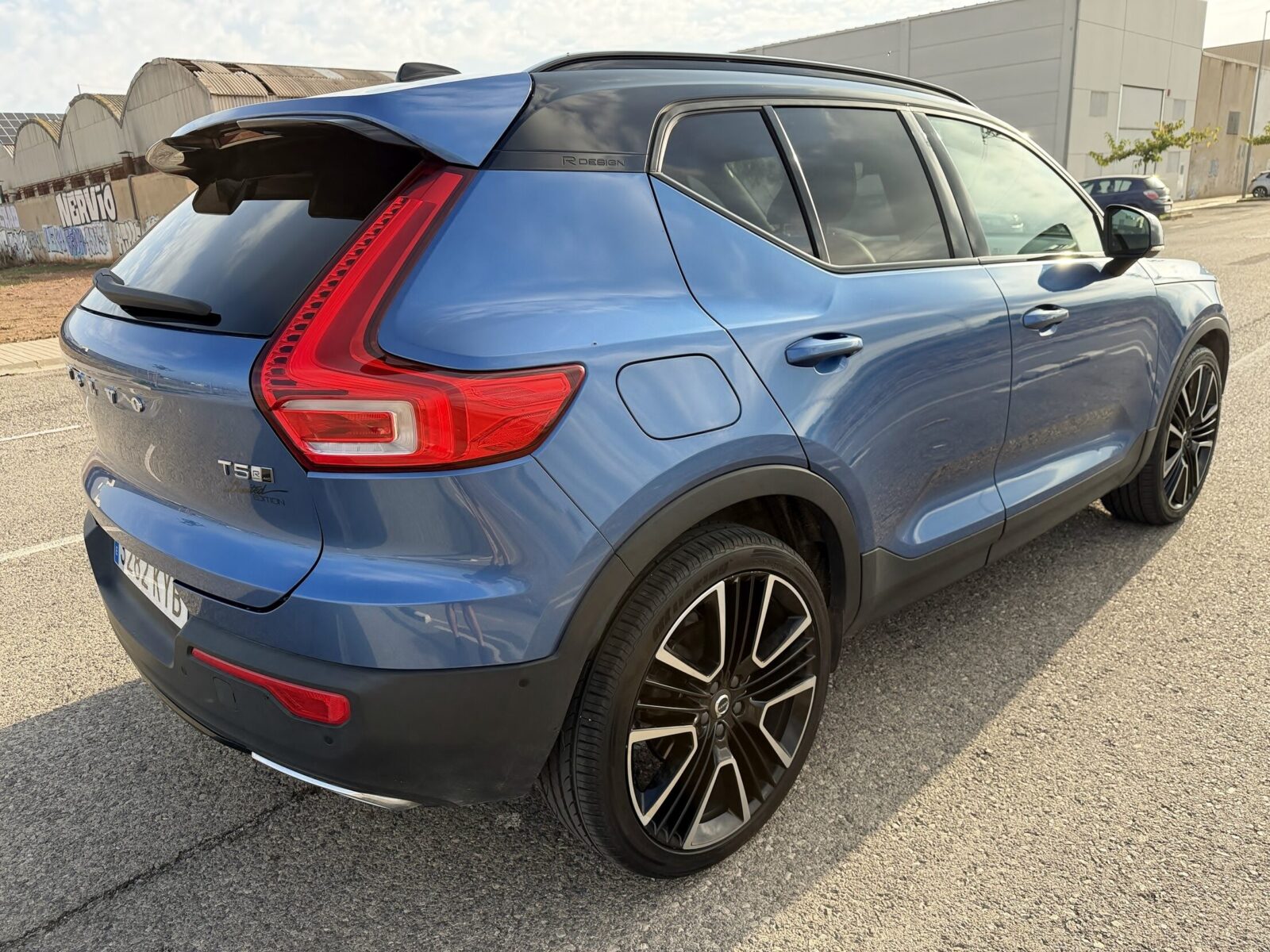 VOLVO Xc40 RDESING 2.0 T5 PREMIUN EDITION 