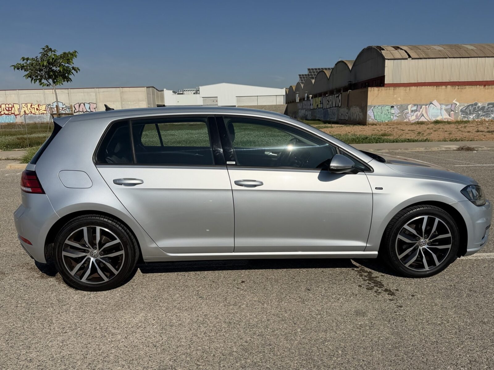 VOLKSWAGEN 1.5 TSI