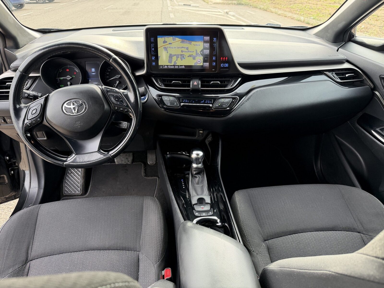 TOYOTA C-HR 1.8 HIBRIDO