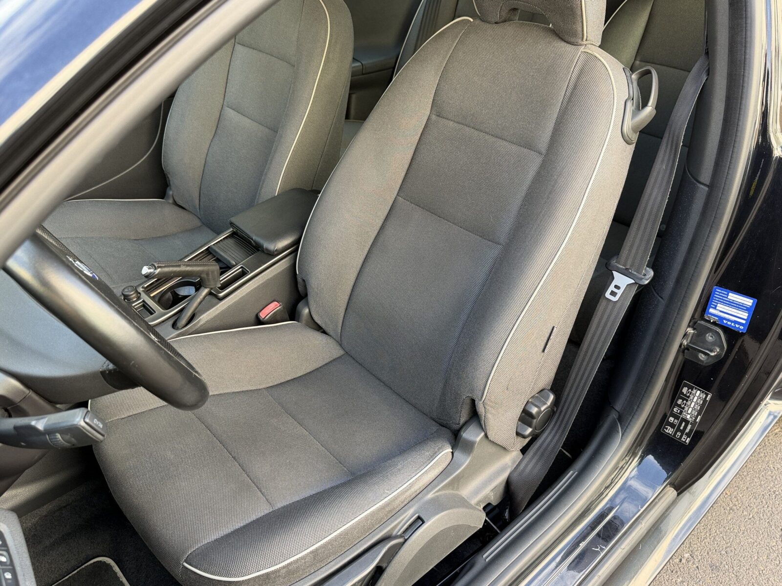 VOLVO C30 R DESING