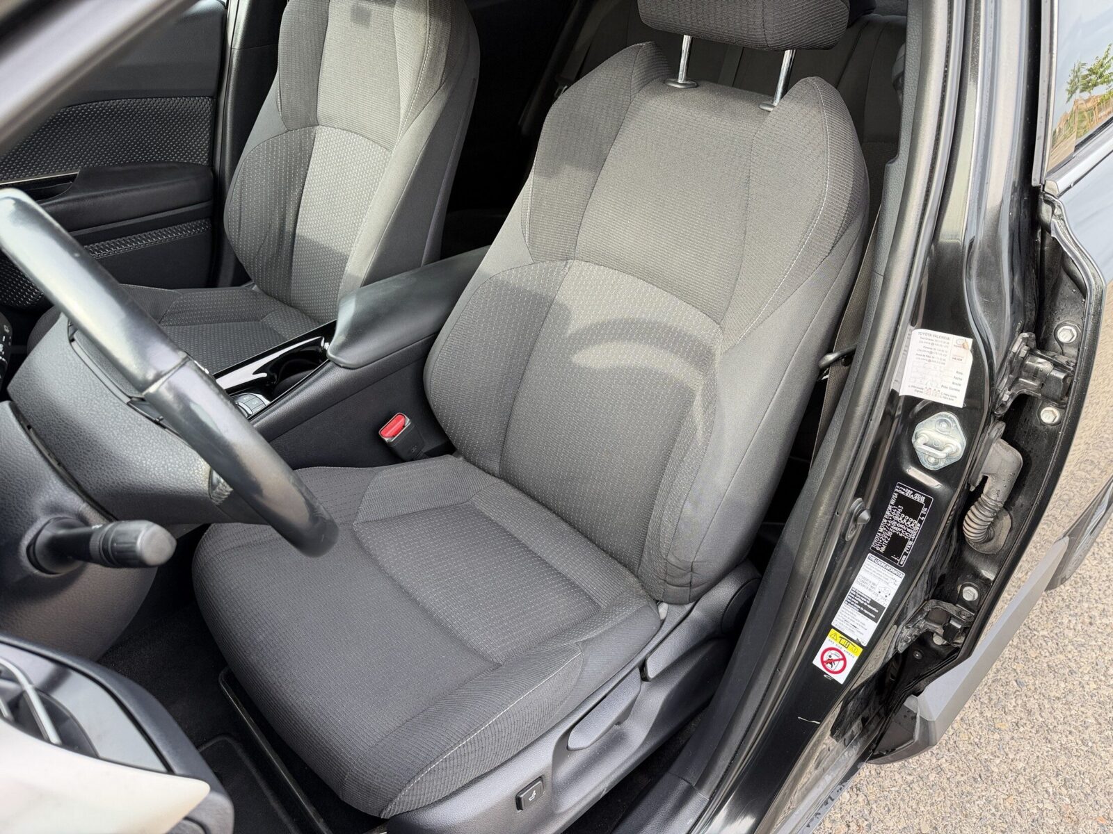 TOYOTA C-HR 1.8 HIBRIDO
