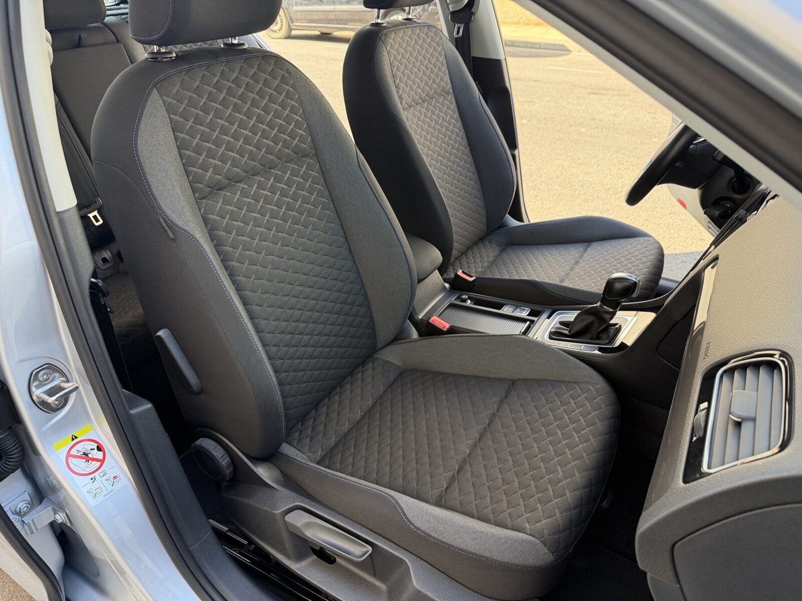 VOLKSWAGEN 1.5 TSI